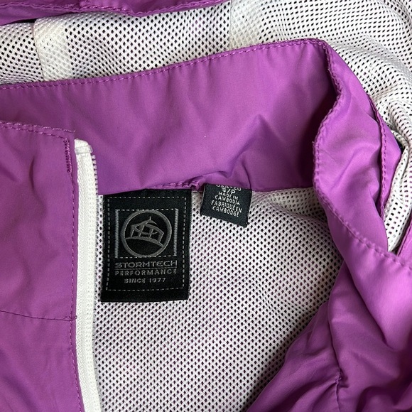 Storm Purple Ski Jacket with Elastic Cuffs and Attached Hood - Picture 2 of 9